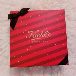 Kiehl's 2PC set with samples